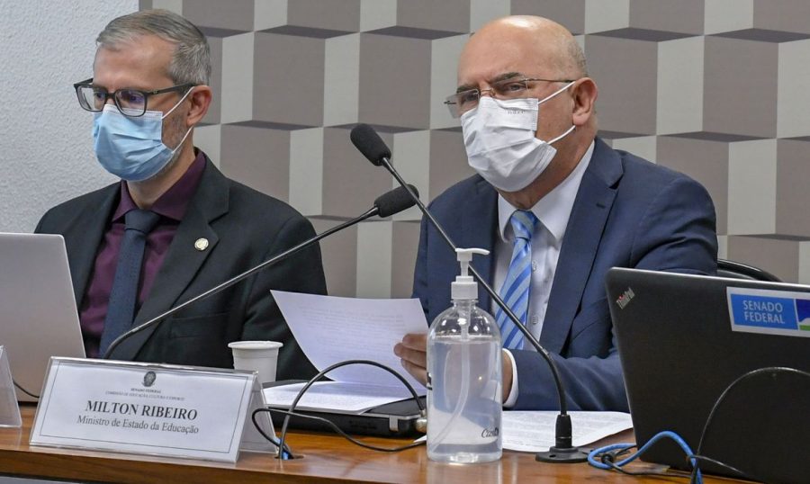 Comissão de Educação, Cultura e Esporte (CE) realiza audiência pública interativa (semipresencial) com o ministro da Educação para prestar informações acerca das recentes declarações sobre o acesso às universidades e sobre a inclusão de crianças - © Roque de Sá/Agência Senado