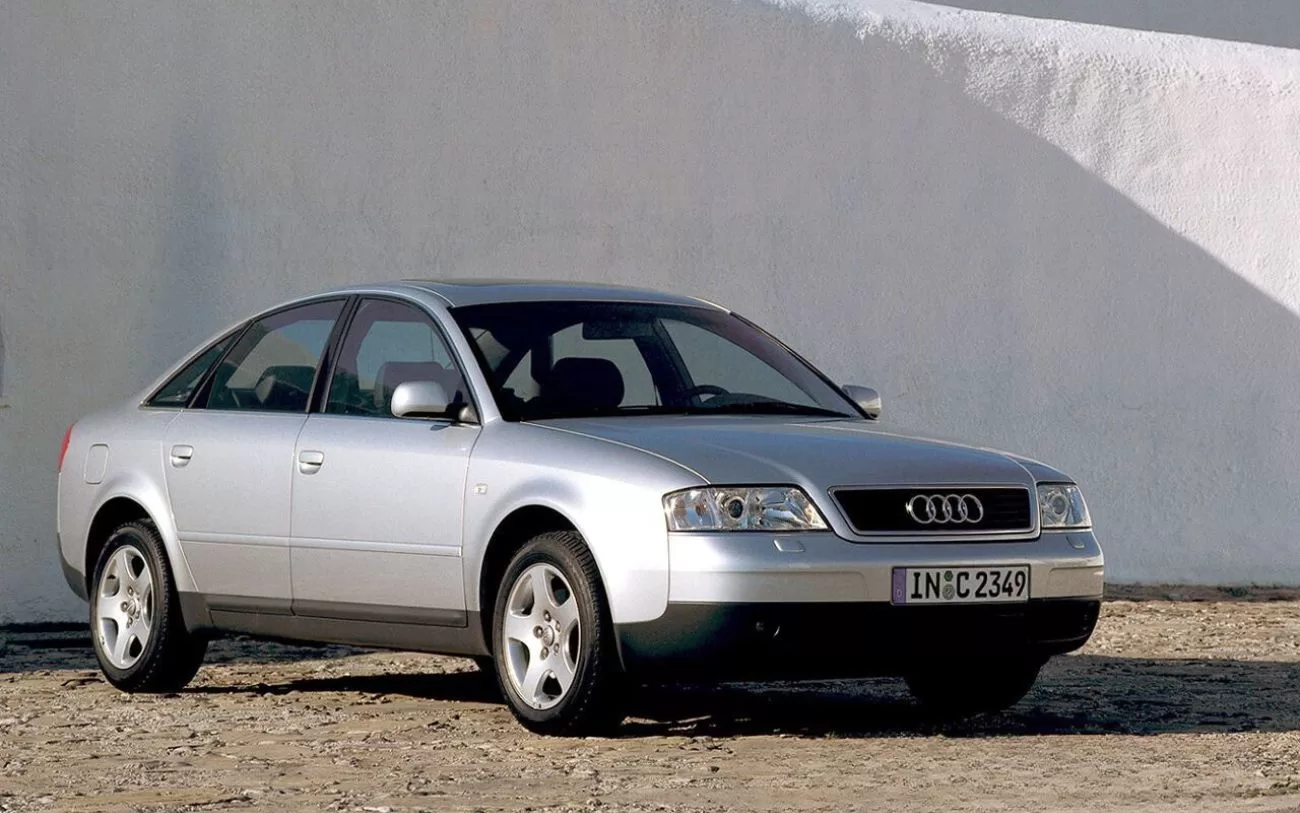 Audi A6 Avant 2003: Como Comprar Sedã Alemão de Alta Performance Usado?