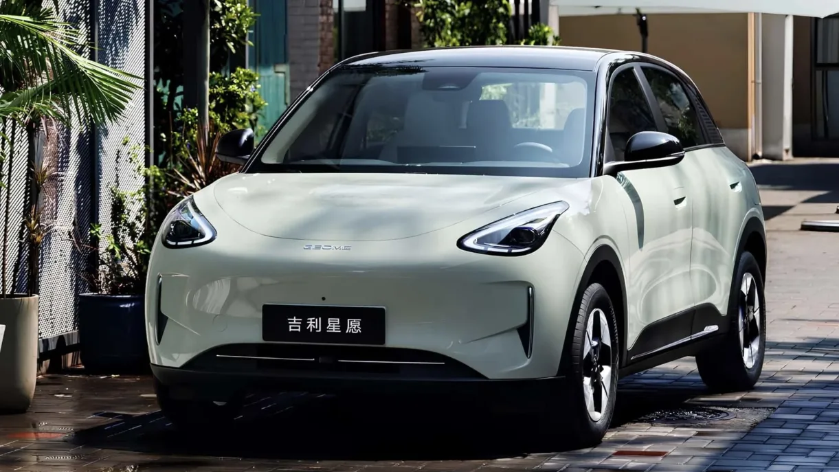 Geely EX2 chega ao Brasil e promete mudar o jogo dos elétricos com eficiência, espaço e recarga rápida